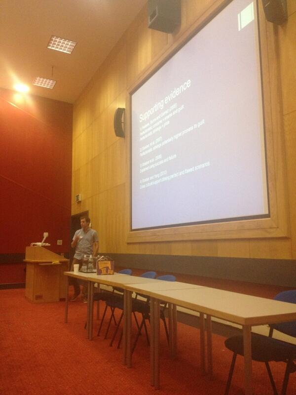 Gareth Jowett discussing perfectionism and junior cricket  #cyu2013