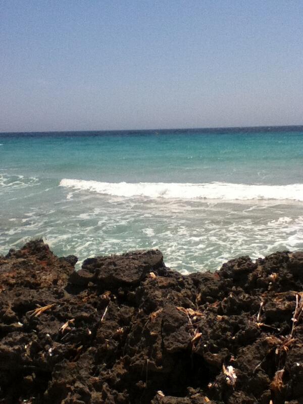 daisy94_x's tweet photo. @ThomasCookUK On holiday in the beautiful Menorca :) http://t.co/bY0ukA2pwl