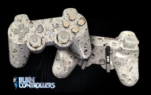 BurnControllers's tweet image. Retweetez ce tweet et suivez nous pour tenter de gagner cette Burn Champagne ! Tirage aux 20 000 followers. #RT