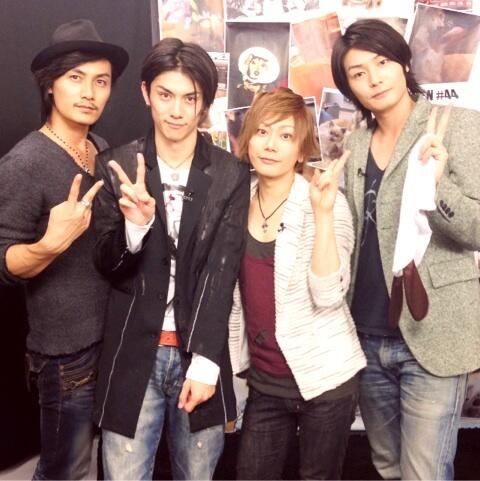 まいか 10 25中河内live 青木玄徳の加藤和樹がいると がんがん緊張してる感じが 大好きです Http T Co Oriyjdqi1x