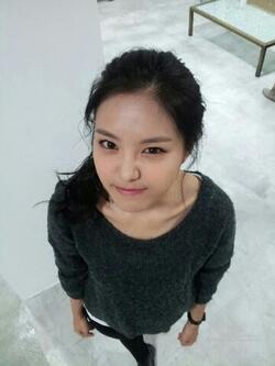 apinkface's tweet photo. Oyasumi/? http://t.co/6tSdLtmbgH