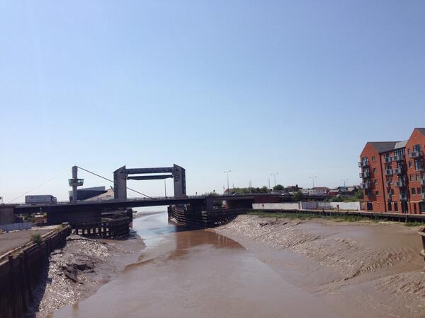 Glorious mud #scalelanebridge #hull