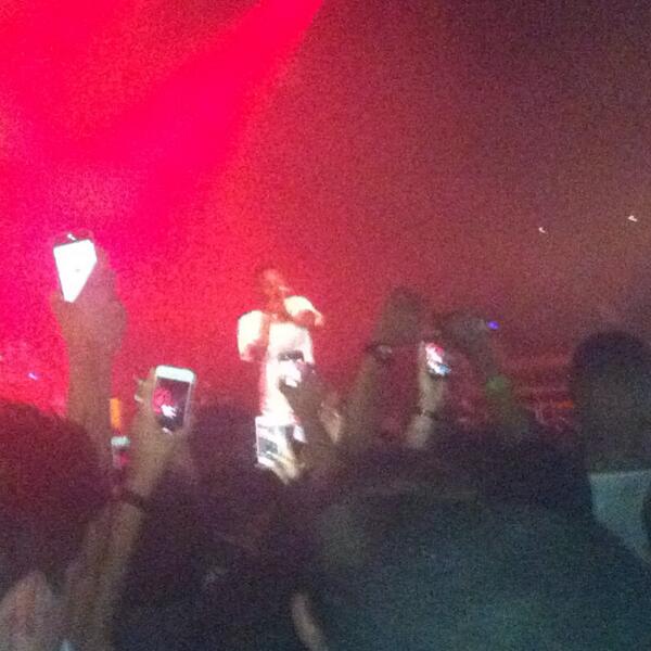 Kayla_JWatts's tweet image. @kendricklamar at #BirminghamO2 last night👌