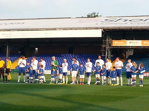 EmmaJB's tweet image. Good To See Our Fantastic ex County Players Return to EP Tonight  :) @Agriff26 @RobClare1097 @RodgerWylde @Dicko_85