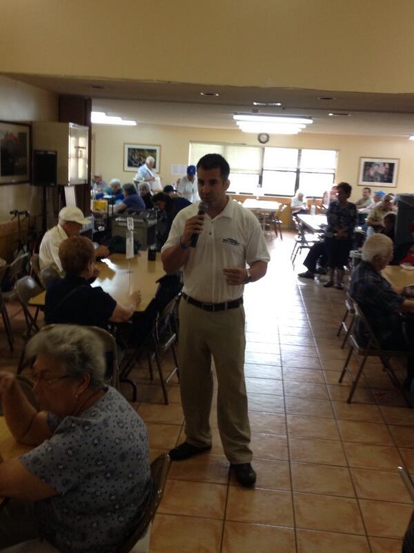 Miguel4Miami's tweet photo. Discussing how to improve our community! http://t.co/8sUn9xCNxz