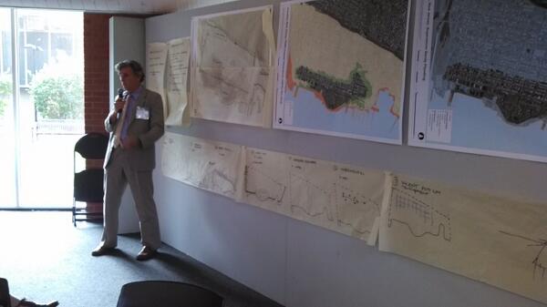 jamihalik's tweet image. Darius Sollohub presenting on Hoboken at Post Sandy Symposium @NJIT_CoAD #postsandy @AIANJ @CenterForArch