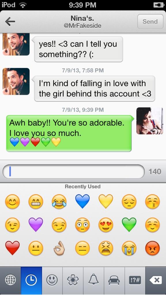 InsertFalse's tweet image. CUTEST THING IM THE WORLD. @MrFakeside 😍😚😊