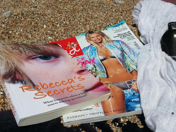lizziemacarthur's tweet photo. Bliss #SlaptonSands #RebeccasSecrets by #RobertHart #Innocent oj #PizBuin #RedMagazine girlie boat trip later http://t.co/0kM6oaICM6