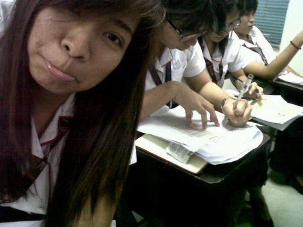 SheVillanueva's tweet image. Whats uppp fellas. I'm done with my leads. #WritingForRadio. @penandfilm @jecdimalibot @inahwatsitooya HAHAHA