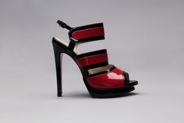 Altoretti's tweet image. Sexy #teachingyouhoetodress