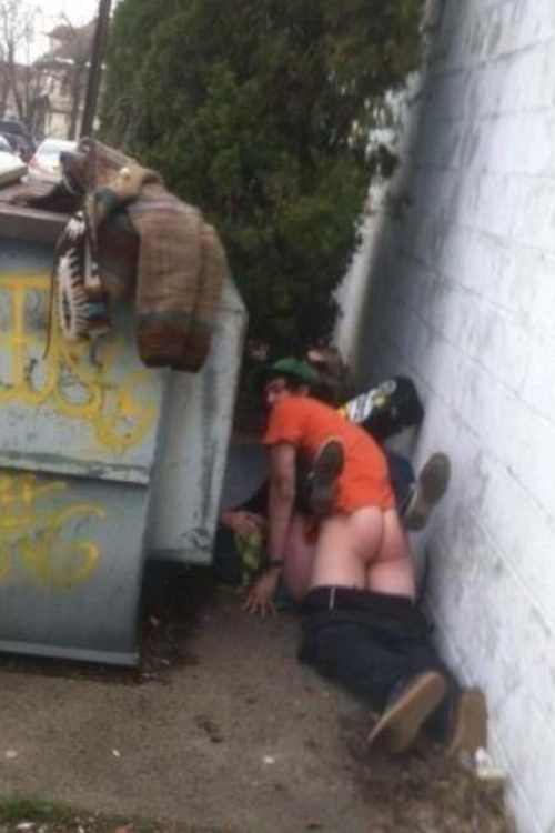 KyleMazeO20's tweet photo. HOT dirty fuck. RT if u like. http://t.co/k0mBDaJY69
