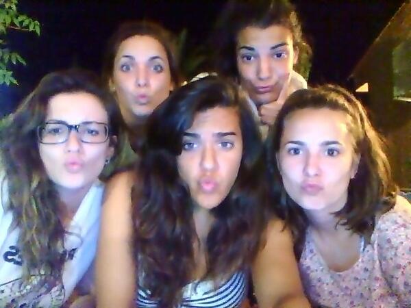 belecs's tweet photo. “@carol_mpiriz: Wenas noshes. @martucartu @piruletti @belecs @laucimade http://t.co/zAw6Gto1B3”