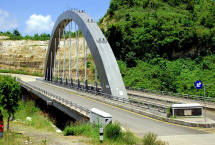 Proses pembangunan jalur lintas selatan (JLS) di Kabupaten Malang, terus berlanjut.  <a href="/infomalangku/">Malang</a> <a href="/Info_PemkabMlg/">Info Pemkab Malang</a>