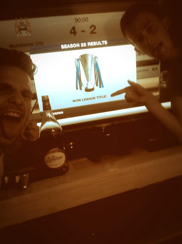 phillberntsen's tweet image. Unreal scenes #div1 #leaguetitle #selkirk #lambo giving me something to cheer about @dancheeseman