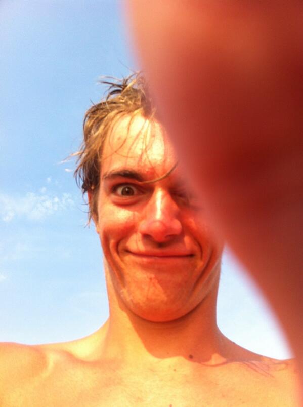 BeachGays's tweet photo. @Dannlyth http://t.co/dVtUPIiiBI