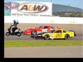 You could have the #ScooterLife enter with @SunFMVernon  here: http://t.co/46tSaAq4NY http://t.co/IH<a href="/tag/scooterlife"class="tags">#ScooterLife</a><a class="tags" target="_blank" title="On Twitter" href="/?out=eyJ0eXAiOiJKV1QiLCJhbGciOiJIUzUxMiJ9.eyJpYXQiOjE3MjMwNzIxNzcsImlzcyI6InR3cG9ybnN0YXJzLmNvbSIsIm5iZiI6MTcyMzA3MjE3NywiZXhwIjoxNzU0NjA4MTc3LCJyZWRpcmVjdF91cmwiOiJodHRwczovL3R3aXR0ZXIuY29tL1N1bkZNVmVybm9uIn0.-gAIIWVuZTBerJM8atJT1Gs2Mljbt2gNrGEE-TuGo0X6JZHgQq6JE8JA_SWTeQ2Gzy3_hbY4iMh4o_4s2NZT_w">@SunFMVernon</a>