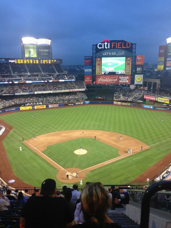 BravesChopTalk's tweet photo. At the game @Braves http://t.co/OWeA7LOxEB