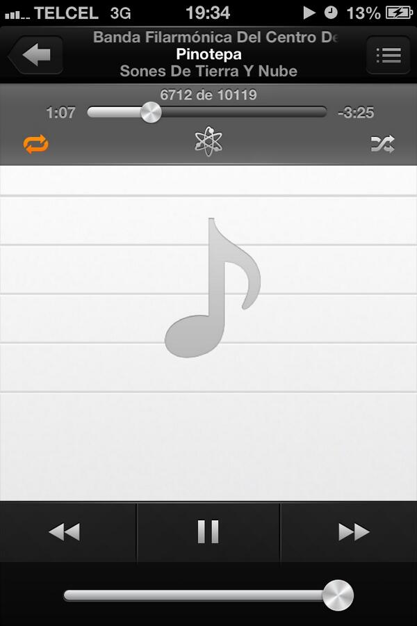 Ya que no pude ir a la Guelaguetza la tendré que oir en el tráfico! ✌🎉 #oaxaca #Guelaguetza2013