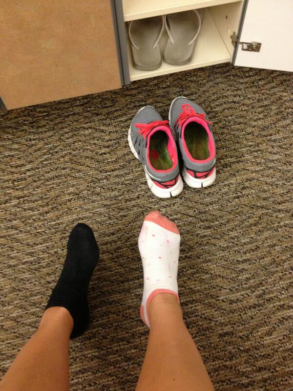RiversideHFC's tweet photo. When your working out, matching socks don't matter! http://t.co/flfxaU70j6