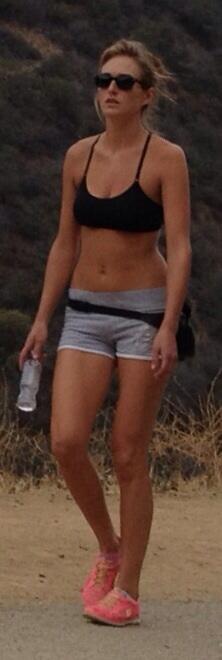 Hot chick at Runyon Canyon #hottie #hiking #workoutgirl #sportsbra #shortshorts http://t.co/90T2l6Qu<a href="/tag/hottie"class="tags">#hottie</a><a href="/tag/hiking"class="tags">#hiking</a><a href="/tag/workoutgirl"class="tags">#workoutgirl</a><a href="/tag/sportsbra"class="tags"><span>#sportsbra</span></a><a href="/tag/shortshorts"class="tags"><span>#shortshorts</span></a>