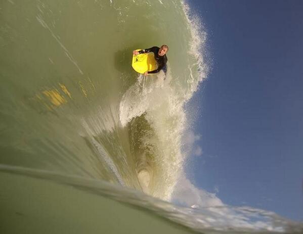 southaustralia's tweet image. Surf’s up (and up and up…) in South Australia - photo by Patrick Murphy via @fluidzone