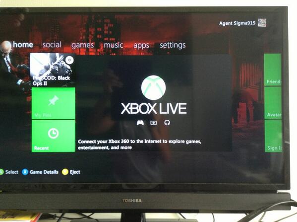 DaChickenKing's tweet image. My Xbox forces me to be productive with my games before I can connect to Xbox live.  :|
I DON'T WANNA PLAY A MISSION