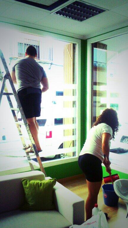 EFitGym's tweet photo. De zafarrancho en el gimnasio! http://t.co/cRgoPakY9X