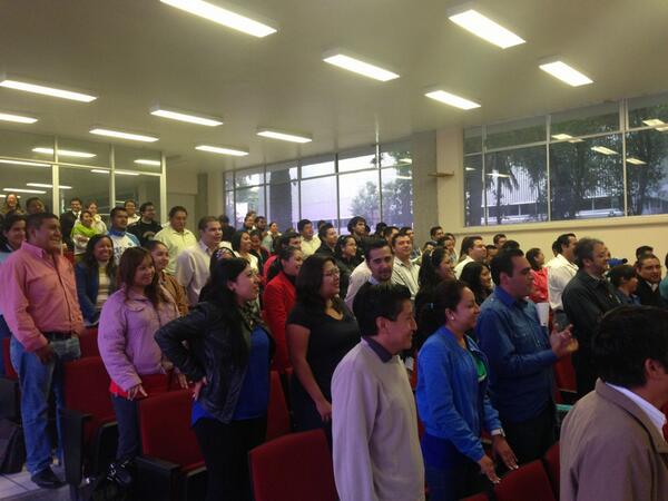 bdigitalpue's tweet photo. Capacitación docente de bachillerato digital. http://t.co/4SNHySuYjL