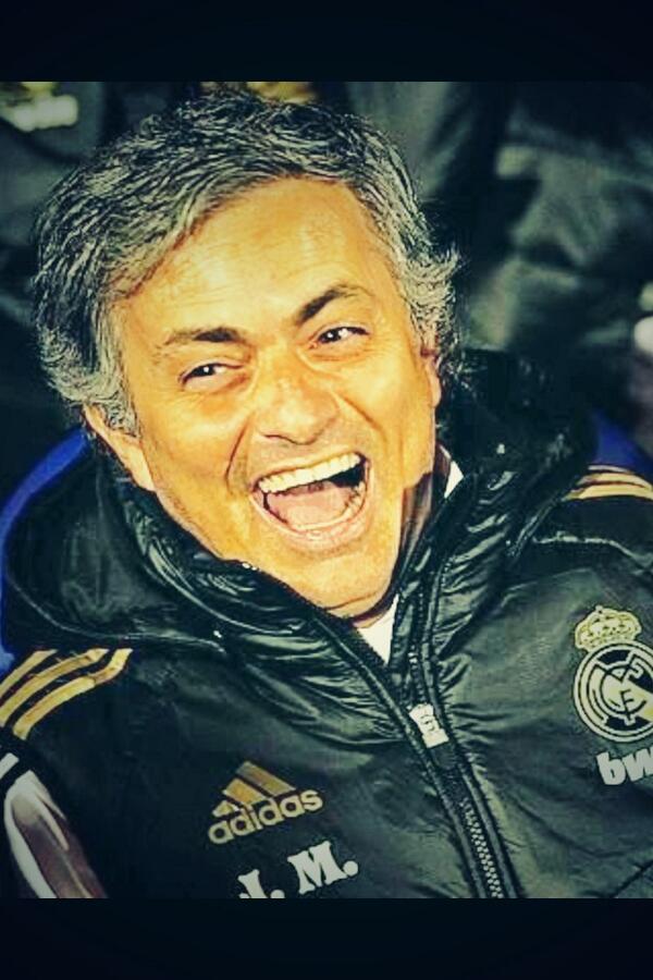 kRisantemo8's tweet photo. Me lo he pasado mal en Gandía.... @rubenrak @carlos_R9_ @DavidCVega @henrike110 @Tony_Pollo ........igual !!! http://t.co/7CDxYPWaAf