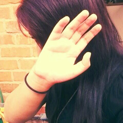 NewSadiah's tweet photo. Hair finally looks purple http://t.co/mEt7LvZ5Mk