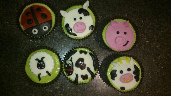 Ceri Strachan tweet media