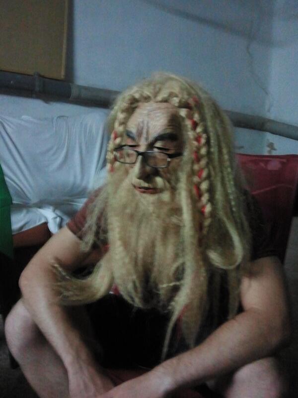 javibadia88's tweet photo. Noche de timba!!jajjaja http://t.co/OEmLRGyqaL