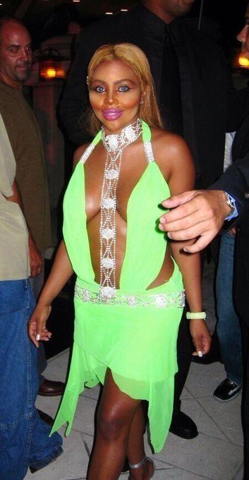 Watch $MOKIN ON KIE$HA's leaked NSFW photo on TwXstars