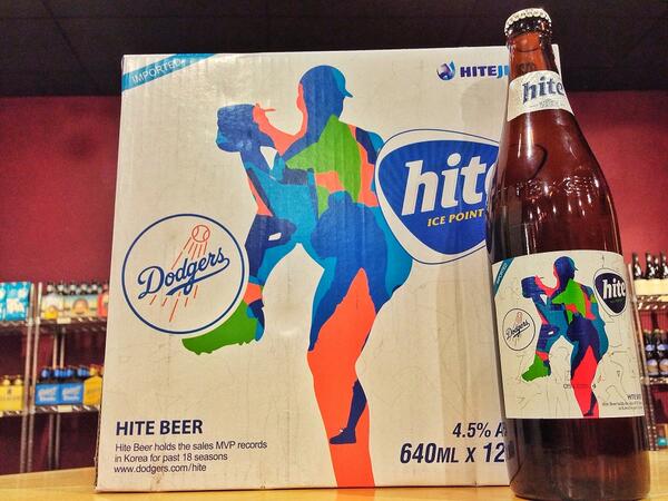 Vinatero's tweet photo. Attn #Dodgers Fans: #Hite #Beer featuring special label!  $4.99 a bottle (retail to go) while supplies last. http://t.co/Rgq2iTMtZU