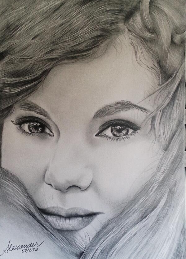 RealisticDrawin's tweet image. Desenho finalizado!!!