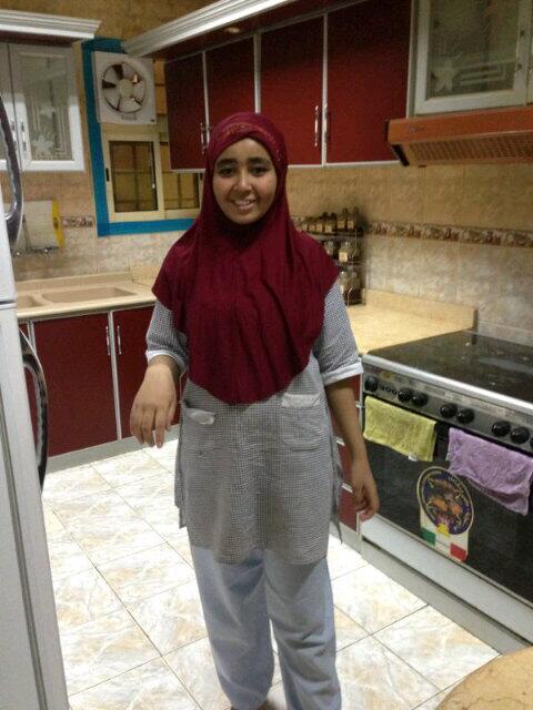 Hadmh's tweet photo. @Rt_vip_Rt اثيوبيه للتنازل تجيد الطبخ واعمال المنزل بيضاء اللون ب 13 الف وهاذي صورتها للاستفسار : 0532858224 http://t.co/r4W3eFuxye