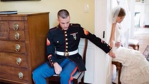GodPosts's tweet photo. The groom asked the bride to join hands with him in prayer before the wedding started. Such a touching photo.. http://t.co/lTmoBRhvj0