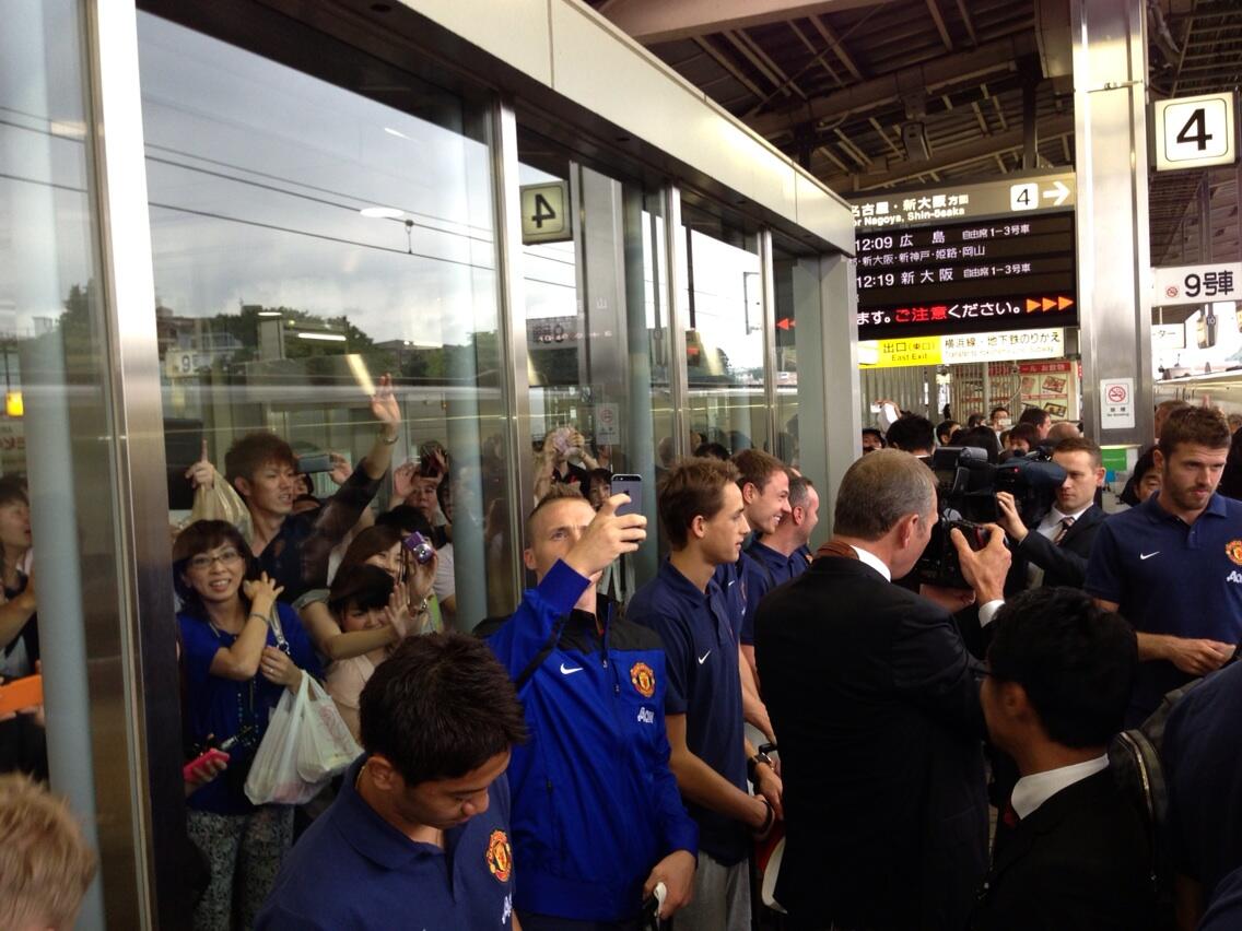 BP6GkL_CIAMV452.jpg:large