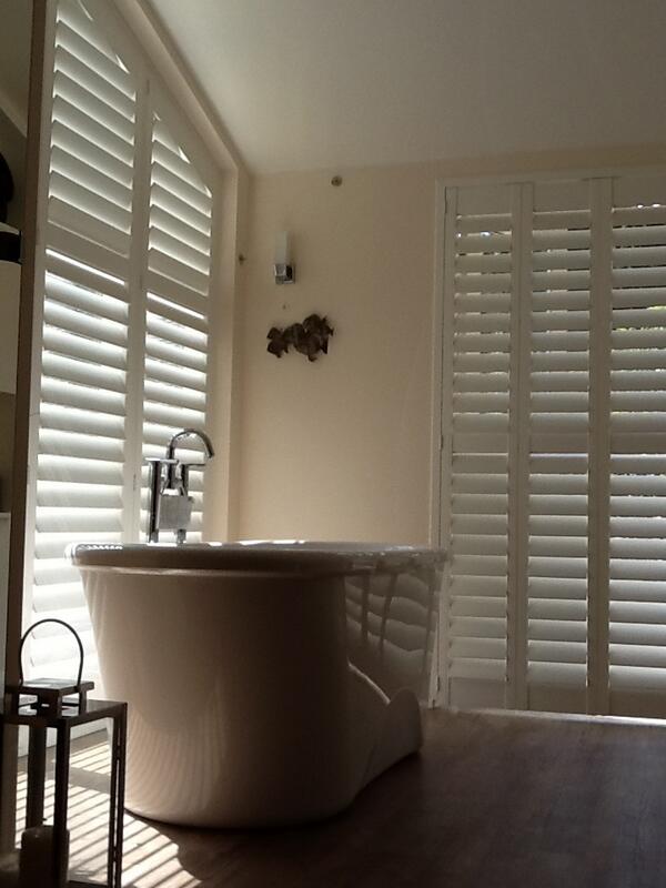 ShuttersUp's tweet image. Just installed some shutters, with large slats and hidden tilt rods in Oxford. What do you guys think?
