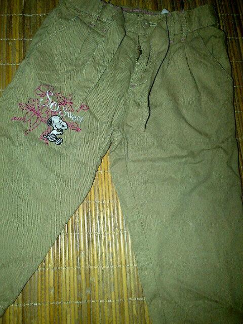 pradnyautomo's tweet image. Msh ada mba? Mau ya RT @garagetwitsale: Celana cargo snoopy baby sz 3y 45000 #prewashed #twitsale #adjustablewaist