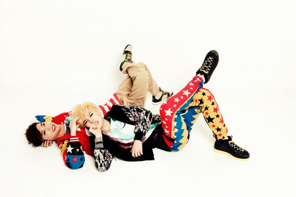 BuketZelo's tweet photo. #oneddonttouchourlove bang yong guk and zelo bu ikili tüm k-pop grupları arasında favori ikilim şebekler gülücük kalp http://t.co/UaHo91hxgy