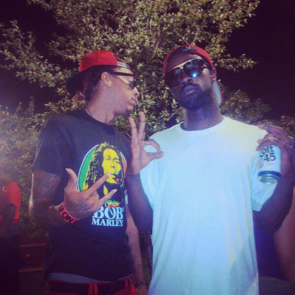 Homilyfekoop's tweet image. Was kooling pulled a all nighter wit the bro