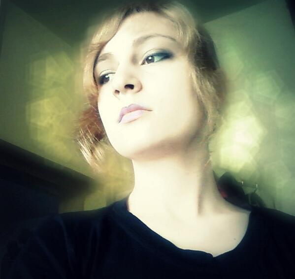 MadHunter69's tweet image. I jumped out from a shoujo manga