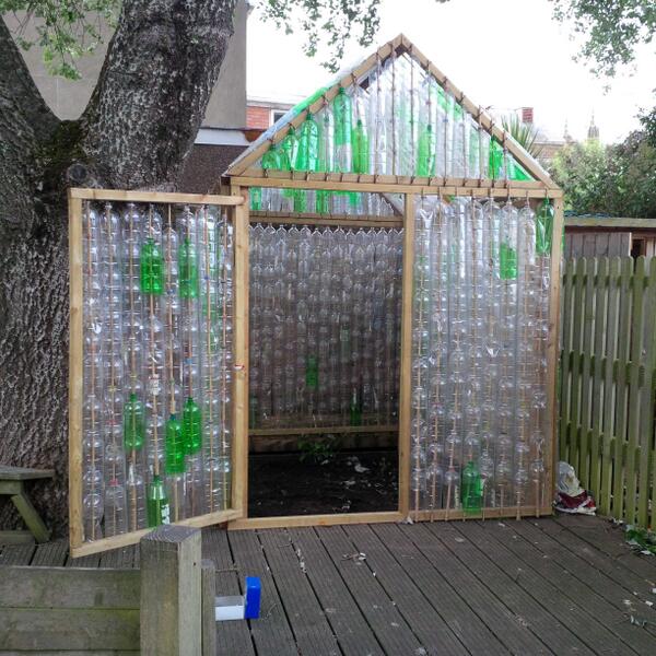 EaseyHope's tweet photo. Shaldon school recycled bottle greenhouse complete. Thanks to RGB for donating the timber  #SustainableConstruction http://t.co/WlPtqTH9po