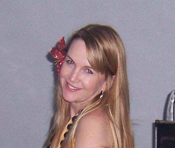renee_connor's tweet photo. ahah)) remember the past))) http://t.co/lclfze5kjy