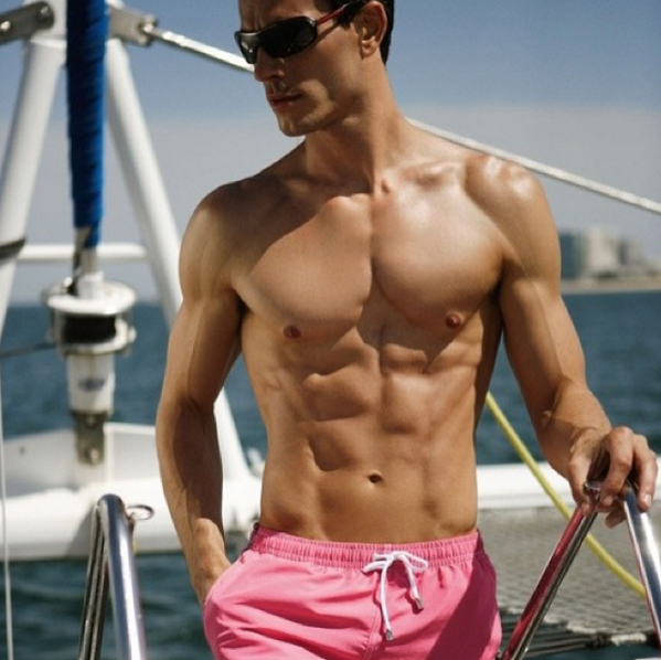 BestOfAbs's tweet photo. Sailor #abs #abdominals #sixpack #hot #male http://t.co/uXq1BeFGzB