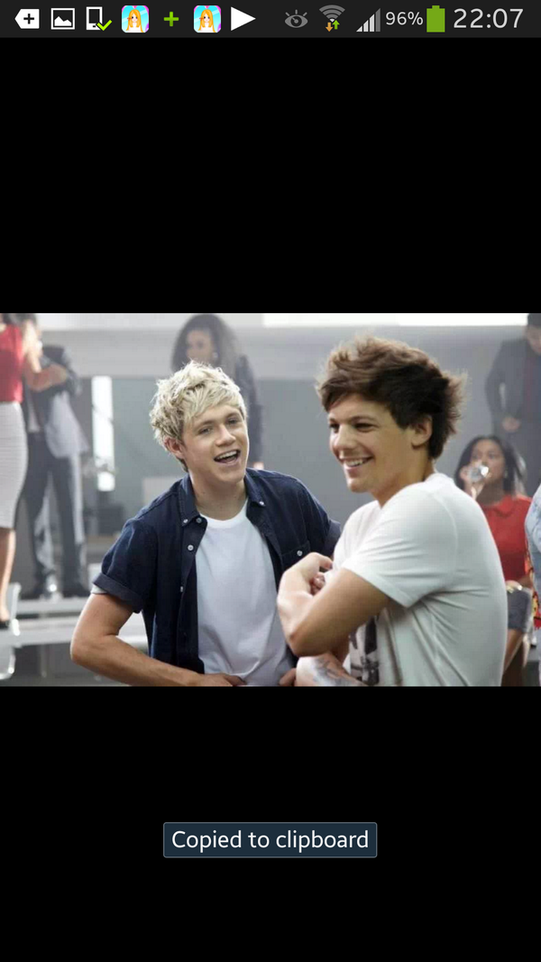 sunna_cool's tweet photo. Louisal ans naill love yo7 http://t.co/gGDQIvfom3