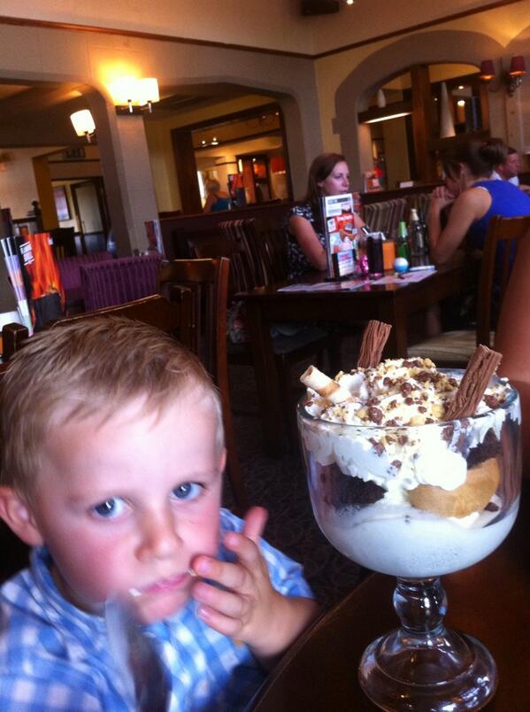 LyonCraig's tweet photo. Alfie with his chocolate mega mountain! Loves a pudding that boy @EmzLyon http://t.co/QTiL1AwEHJ