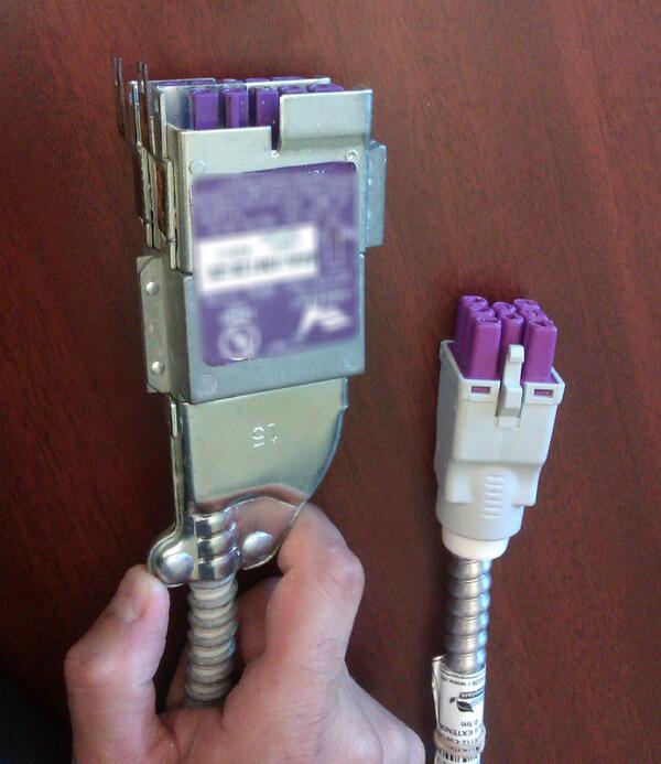 Electec_BWS's tweet image. Selecting a UL183 Modular Wiring System? Some are easier to handle than others. Electec on the right! #sizematters