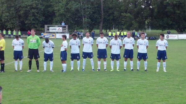 FCLondon's tweet photo. The boys are looking good. ....and the Jodie is doing a great job on anthems. http://t.co/w1ju2rBPvY
